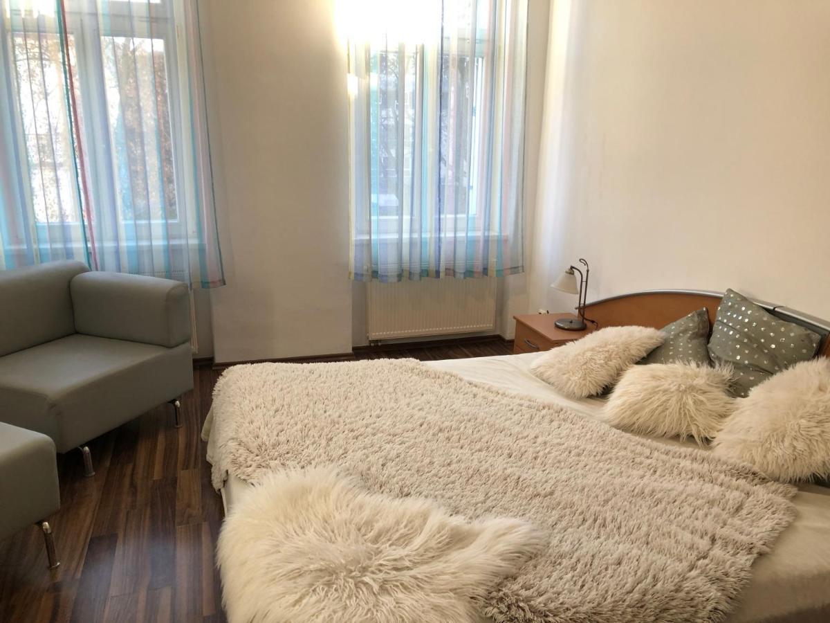 קרלובי וארי Apartmany Galeta מראה חיצוני תמונה