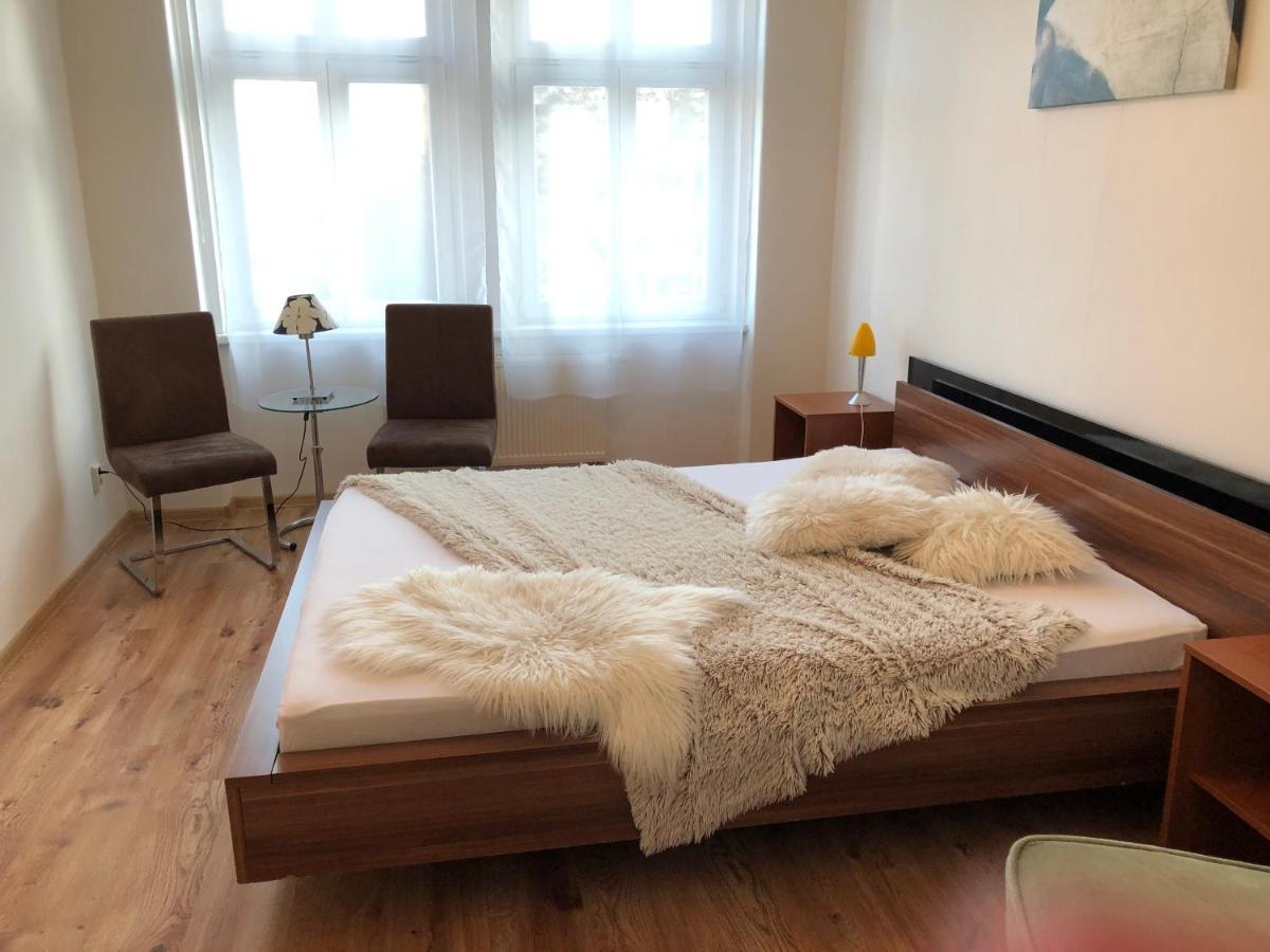 קרלובי וארי Apartmany Galeta מראה חיצוני תמונה